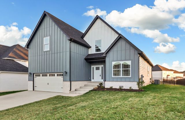 994 Alton Dr, Clarksville, TN 37043