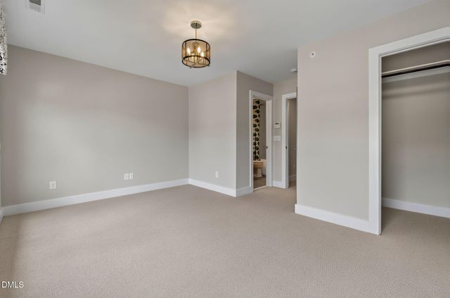 2800 Bedford Green Drive, Raleigh, NC 27604