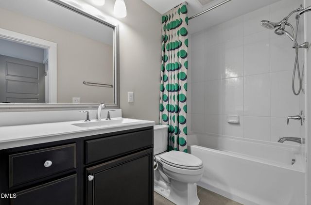 2800 Bedford Green Drive, Raleigh, NC 27604