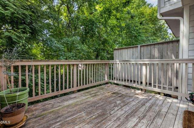 2800 Bedford Green Drive, Raleigh, NC 27604