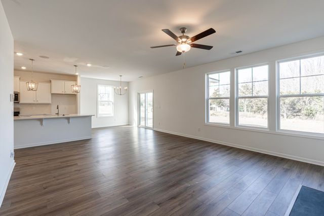 2045 April Dawn Trail, Thomson, GA 30824