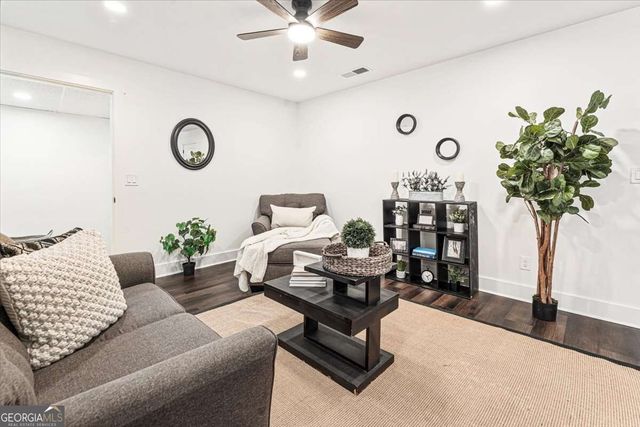 2891 Lakemont Place SW, Marietta, GA 30060