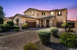 2698 E LA COSTA Drive, Gilbert, AZ 85298