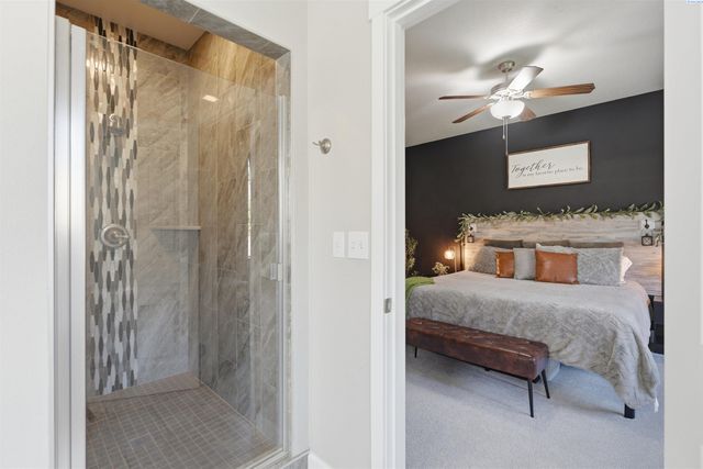 4304 S Dennis Ct, Kennewick, WA 99337