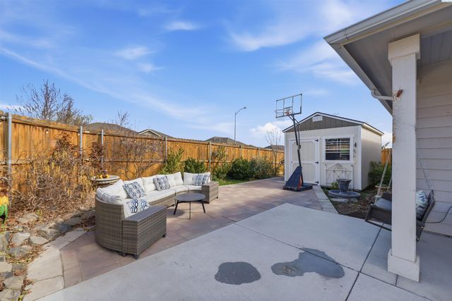 4304 S Dennis Ct, Kennewick, WA 99337