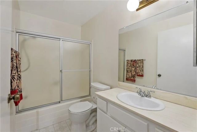 25837 Oak 111, Lomita, CA 90717