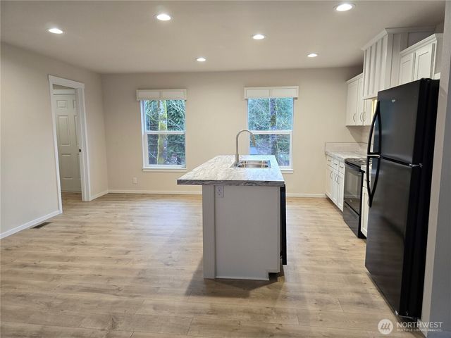 22 Willow Lane, Port Angeles, WA 98362