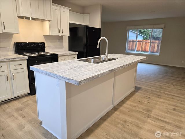 22 Willow Lane, Port Angeles, WA 98362