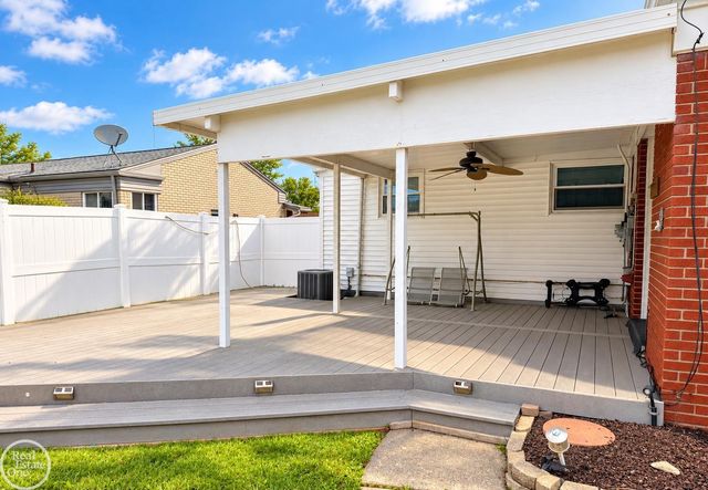 25129 Wagner Avenue, Warren, MI 48089