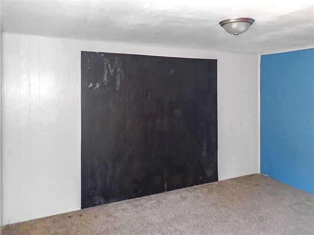 10800 Lakeview Road, Raytown, MO 64133