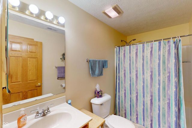 1448 Hamilton Drive, Greenwood, IN 46143