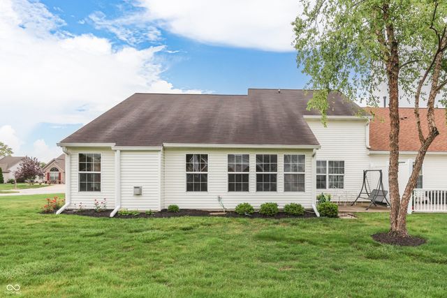 1448 Hamilton Drive, Greenwood, IN 46143