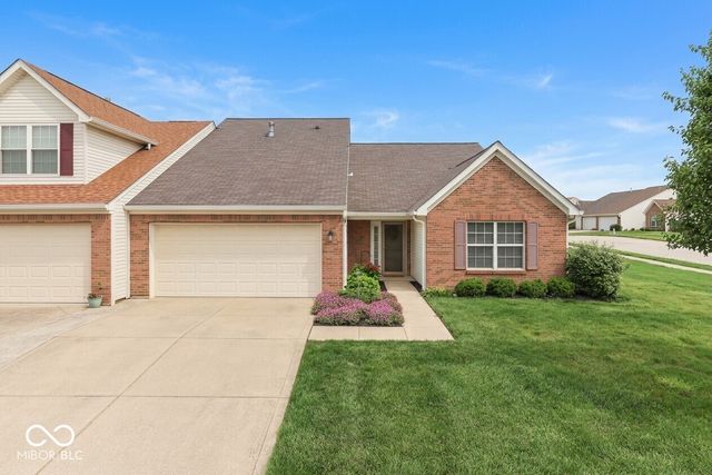1448 Hamilton Drive, Greenwood, IN 46143