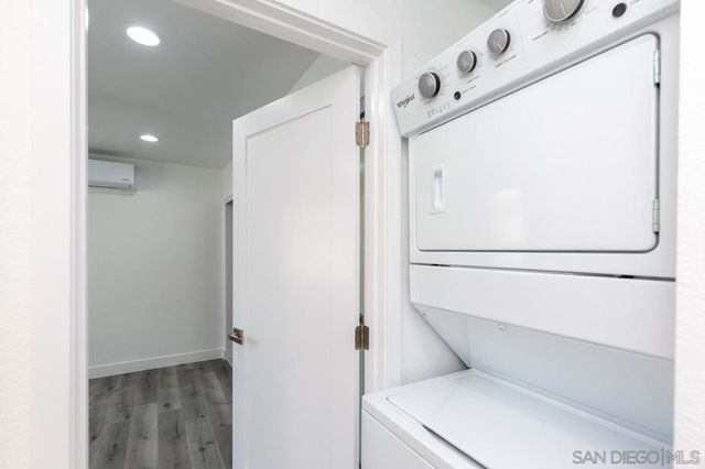 1993 Westinghouse St, San Diego, CA 92111