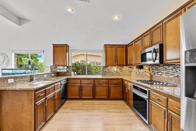 40747 Baranda Court, Palm Desert, CA 92260