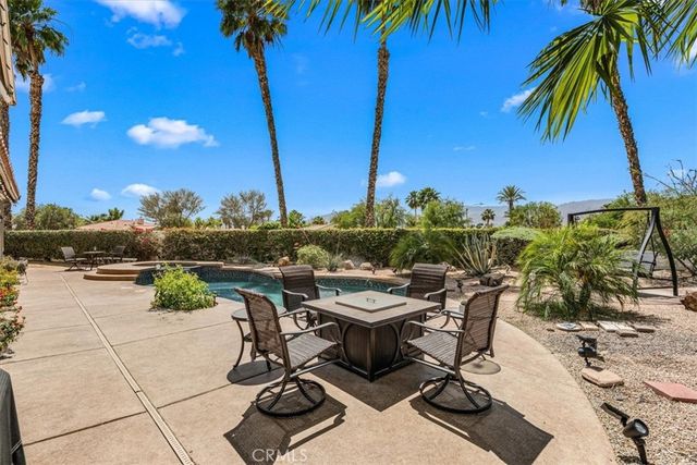 40747 Baranda Court, Palm Desert, CA 92260