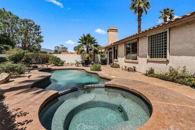 40747 Baranda Court, Palm Desert, CA 92260