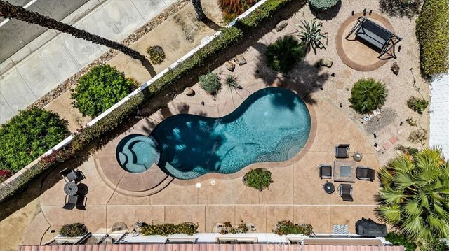 40747 Baranda Court, Palm Desert, CA 92260