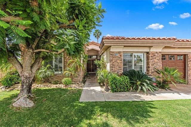 40747 Baranda Court, Palm Desert, CA 92260