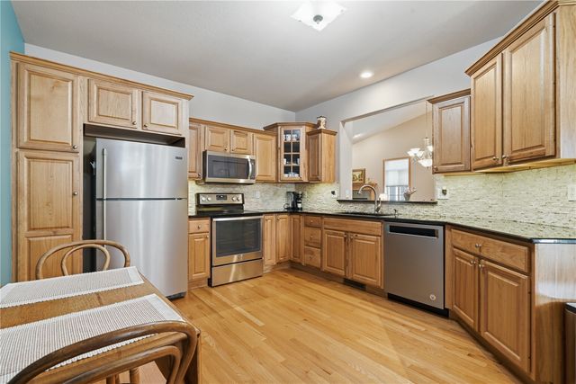 1722 Meiers Ct NW, Cedar Rapids, IA 52405