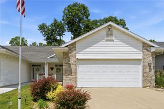 1722 Meiers Ct NW, Cedar Rapids, IA 52405