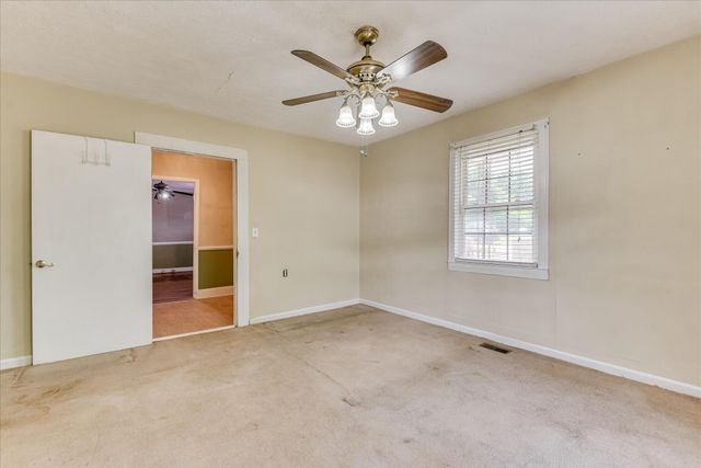 261 Myrtle Street, Gloverville, SC 29828