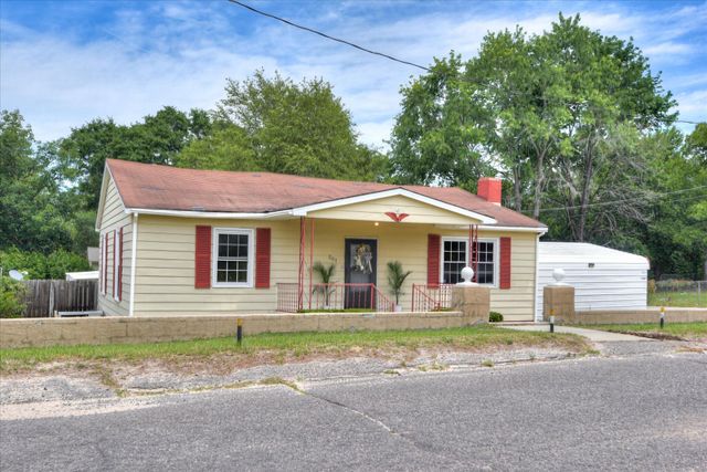 261 Myrtle Street, Gloverville, SC 29828