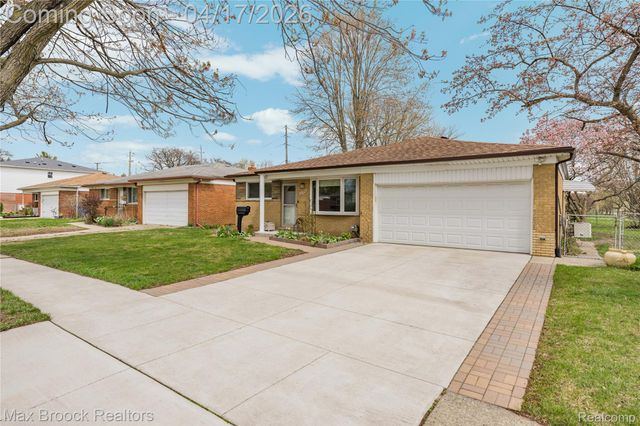 27916 Walker Avenue, Warren, MI 48092