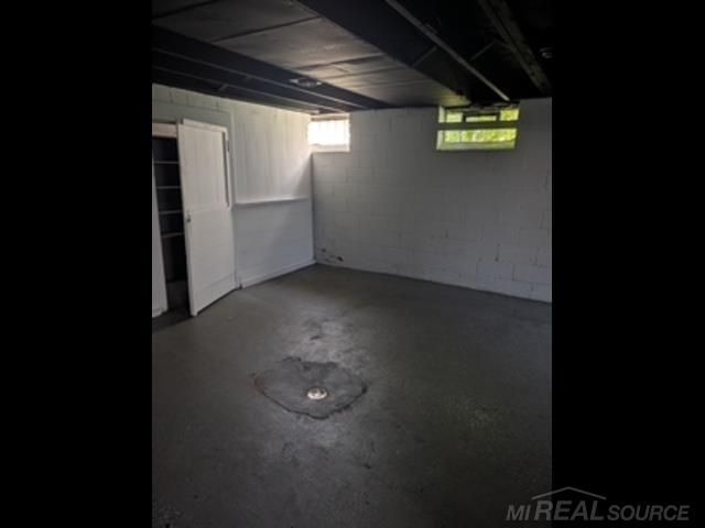 18313 Harlow Street, Detroit, MI 48235
