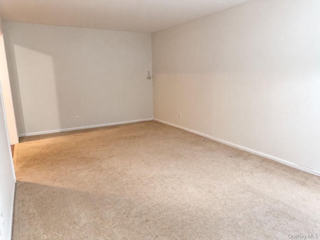 132 Church Street 2B, Kings Park, NY 11754 — photo 4
