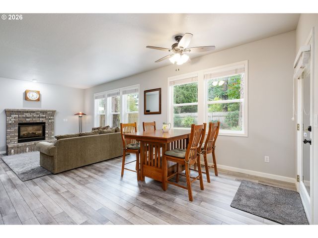 4802 LAKEVIEW Blvd, Lake Oswego, OR 97035