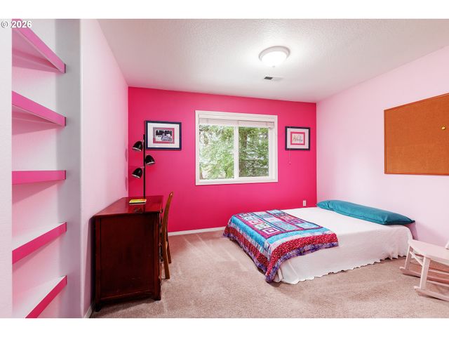 4802 LAKEVIEW Blvd, Lake Oswego, OR 97035