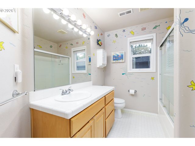 4802 LAKEVIEW Blvd, Lake Oswego, OR 97035