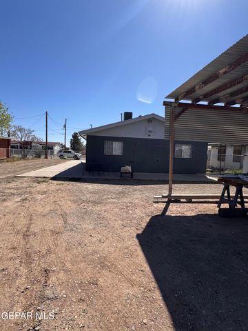743 Rodriguez Road 743, Socorro, TX 79927