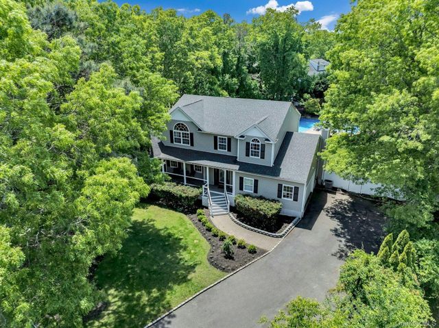 52 Elmhurst Avenue, Medford, NY 11763