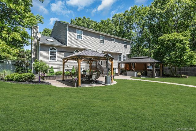 52 Elmhurst Avenue, Medford, NY 11763