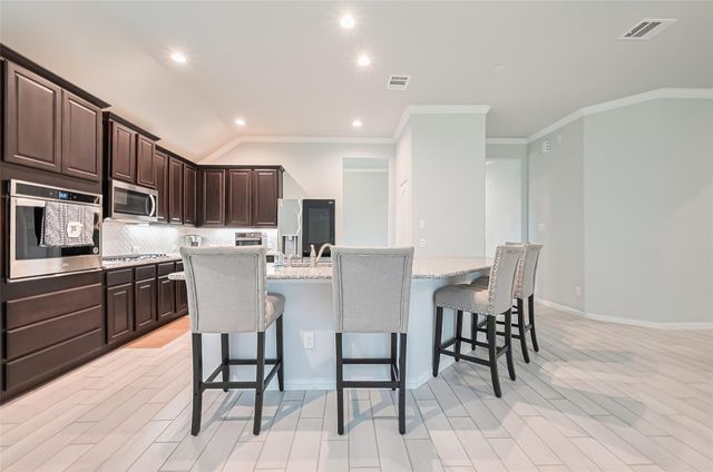 17 Road 6615, Dayton, TX 77535