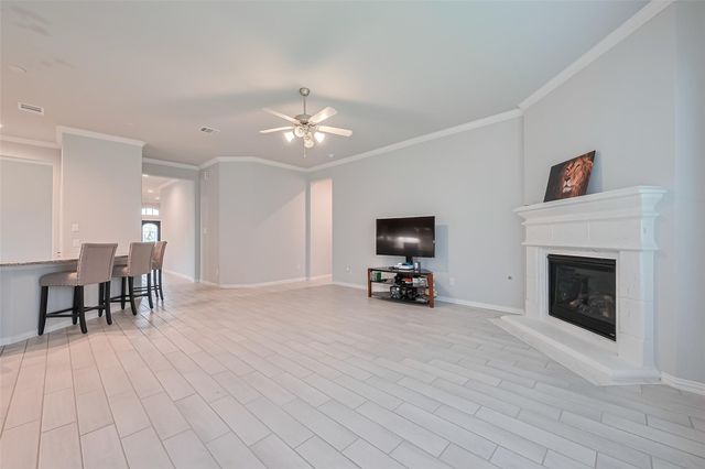 17 Road 6615, Dayton, TX 77535