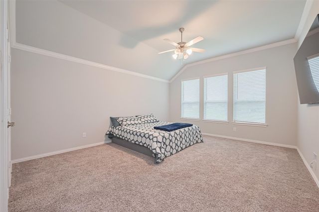 17 Road 6615, Dayton, TX 77535