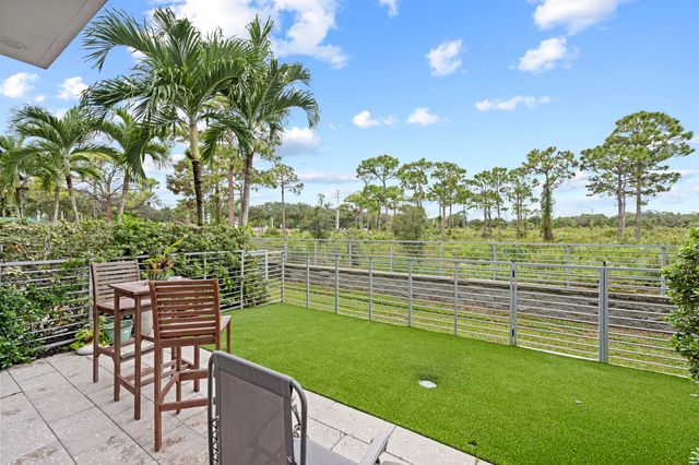 1811 NW 42nd Drive, Boca Raton, FL 33431