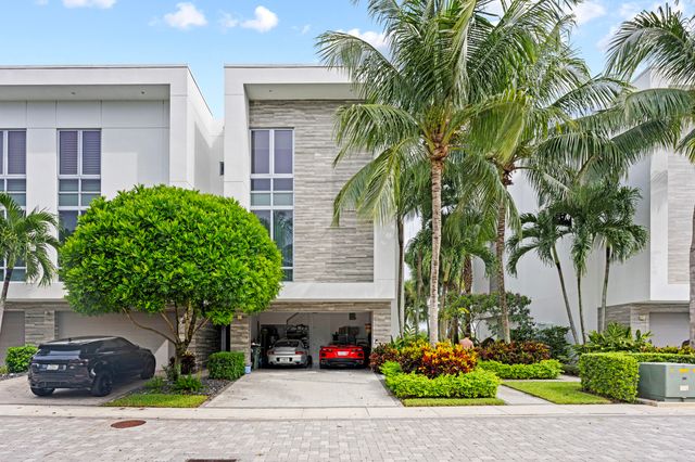 1811 NW 42nd Drive, Boca Raton, FL 33431