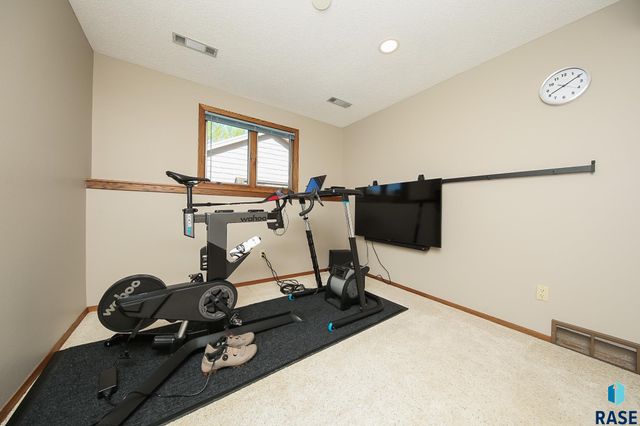 304 E Autumn Ln Lane, Sioux Falls, SD 57105