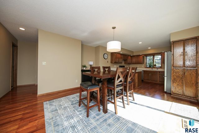 304 E Autumn Ln Lane, Sioux Falls, SD 57105