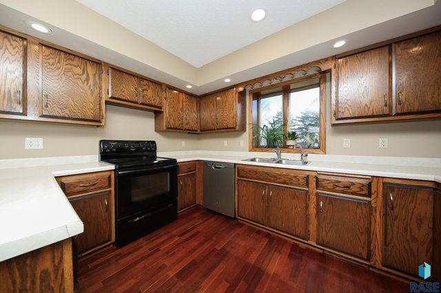304 E Autumn Ln Lane, Sioux Falls, SD 57105