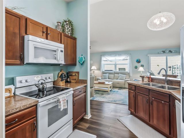 3742 VISCAYA COURT, The Villages, FL 32163