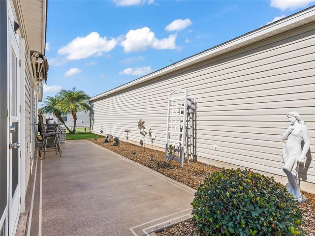 3742 VISCAYA COURT, The Villages, FL 32163