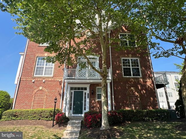 14878 POTOMAC BRANCH DR, Woodbridge, VA 22191