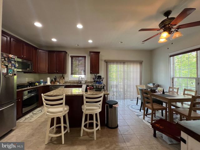 14878 POTOMAC BRANCH DR, Woodbridge, VA 22191