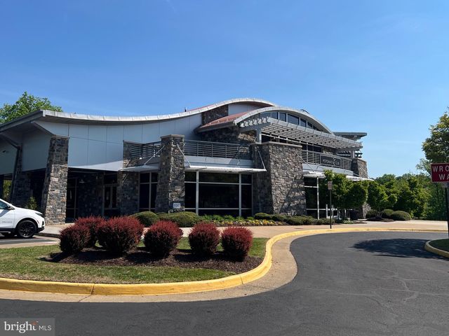14878 POTOMAC BRANCH DR, Woodbridge, VA 22191