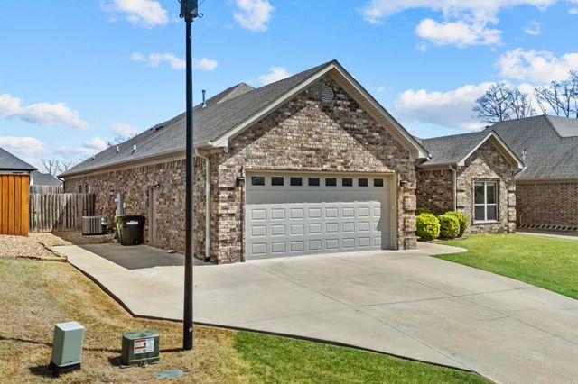 9508 Oak Forest Lane, Sherwood, AR 72120